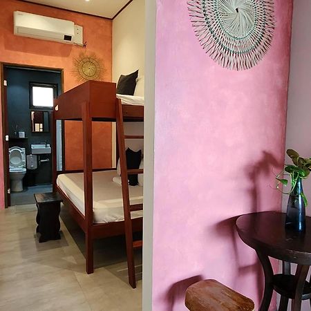 Sirom Beach House Tambobong 外观 照片