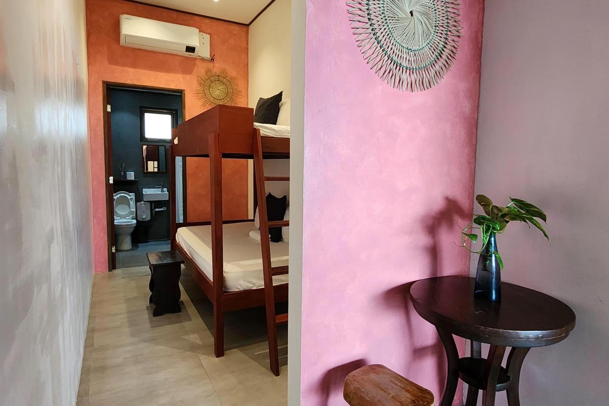 Sirom Beach House Tambobong 外观 照片
