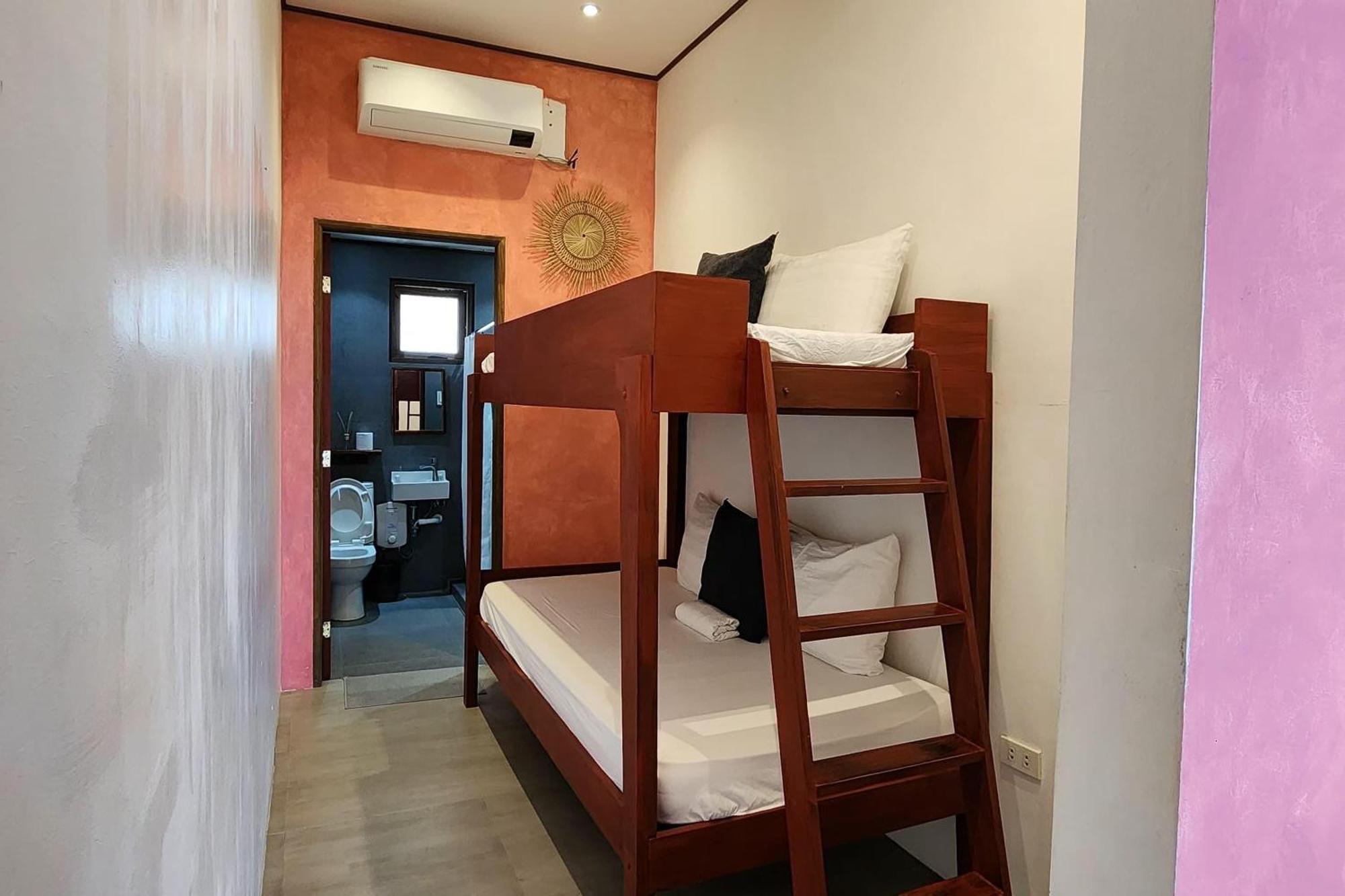 Sirom Beach House Tambobong 外观 照片