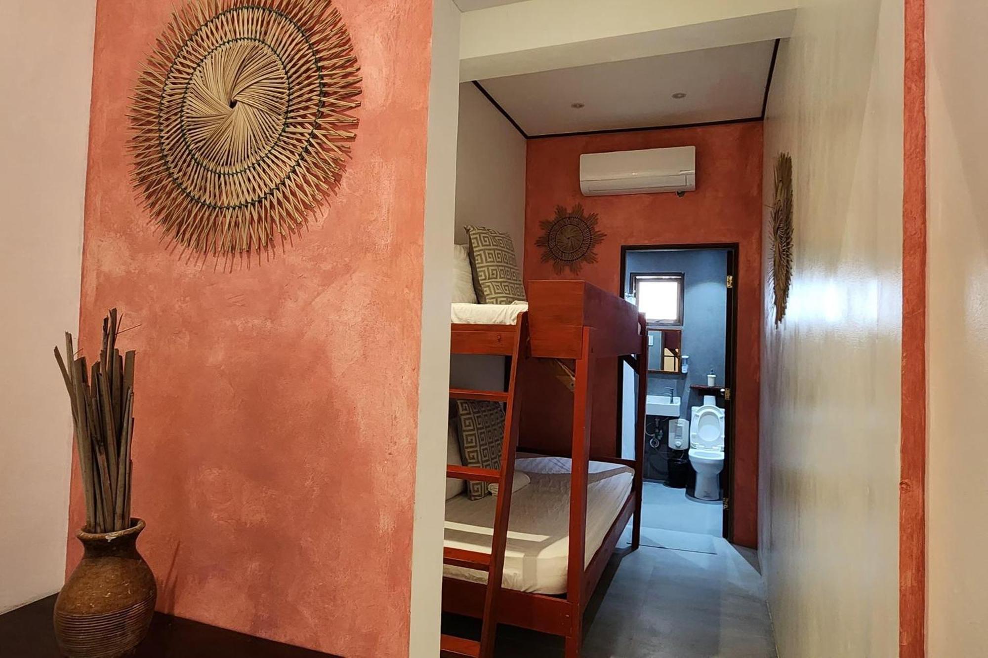 Sirom Beach House Tambobong 外观 照片