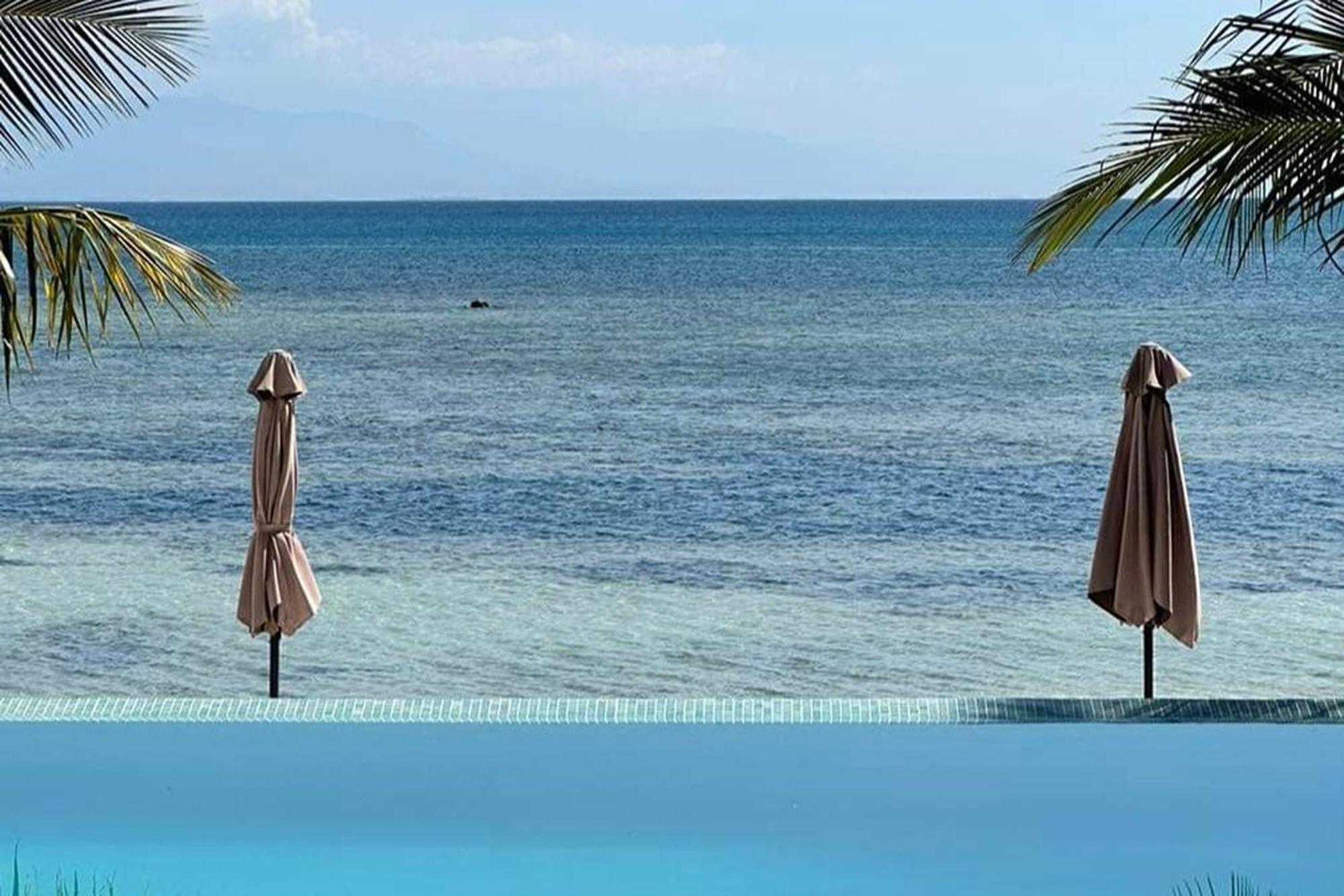 Sirom Beach House Tambobong 外观 照片