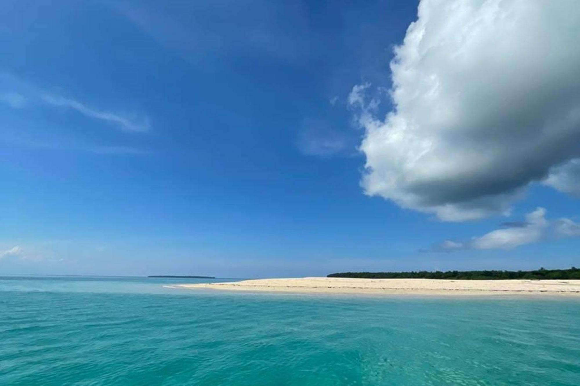 Sirom Beach House Tambobong 外观 照片